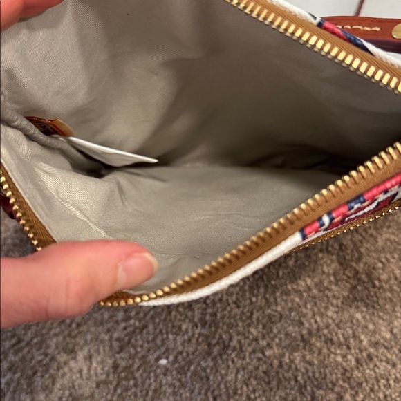 Dooney & Bourke Washington Nationals baseball MLB Crossbody bag - Picture 10 of 11